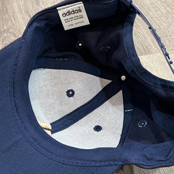 NWT Deadstock vintage Adidas new old stock NOS Men’s Snap Back Navy Hat - Picture 5 of 5
